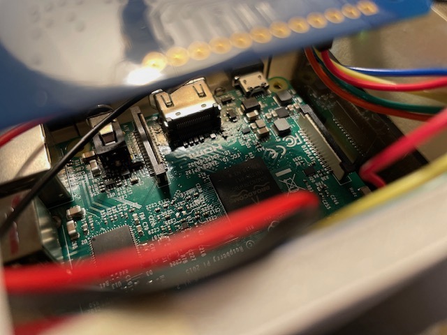 Photo detail of the interior of the box museum.